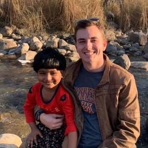 Meet your Posher, Alex